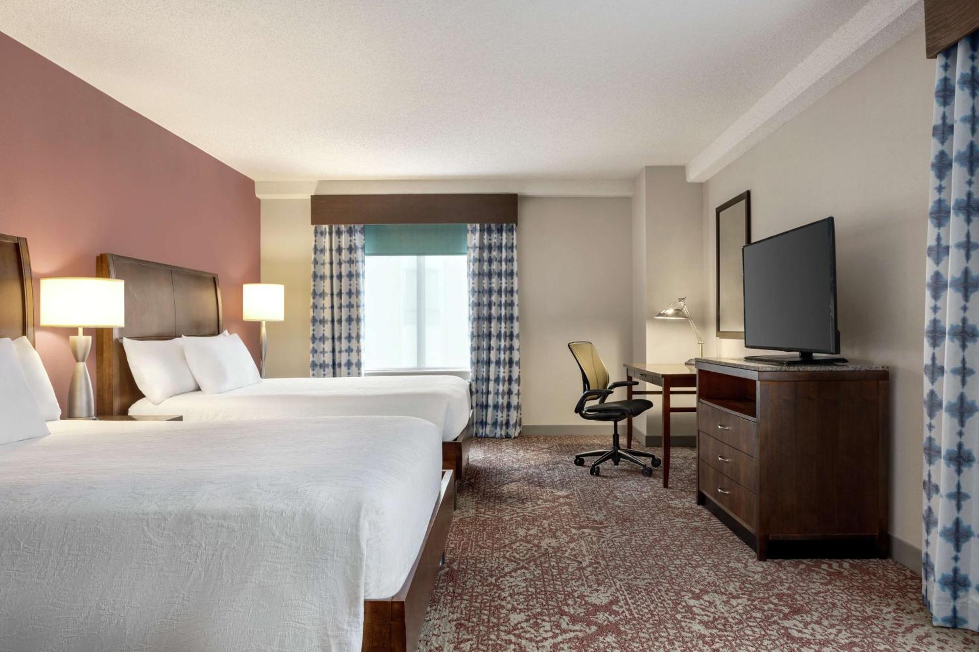 Hilton Garden Inn Louisville Downtown מראה חיצוני תמונה