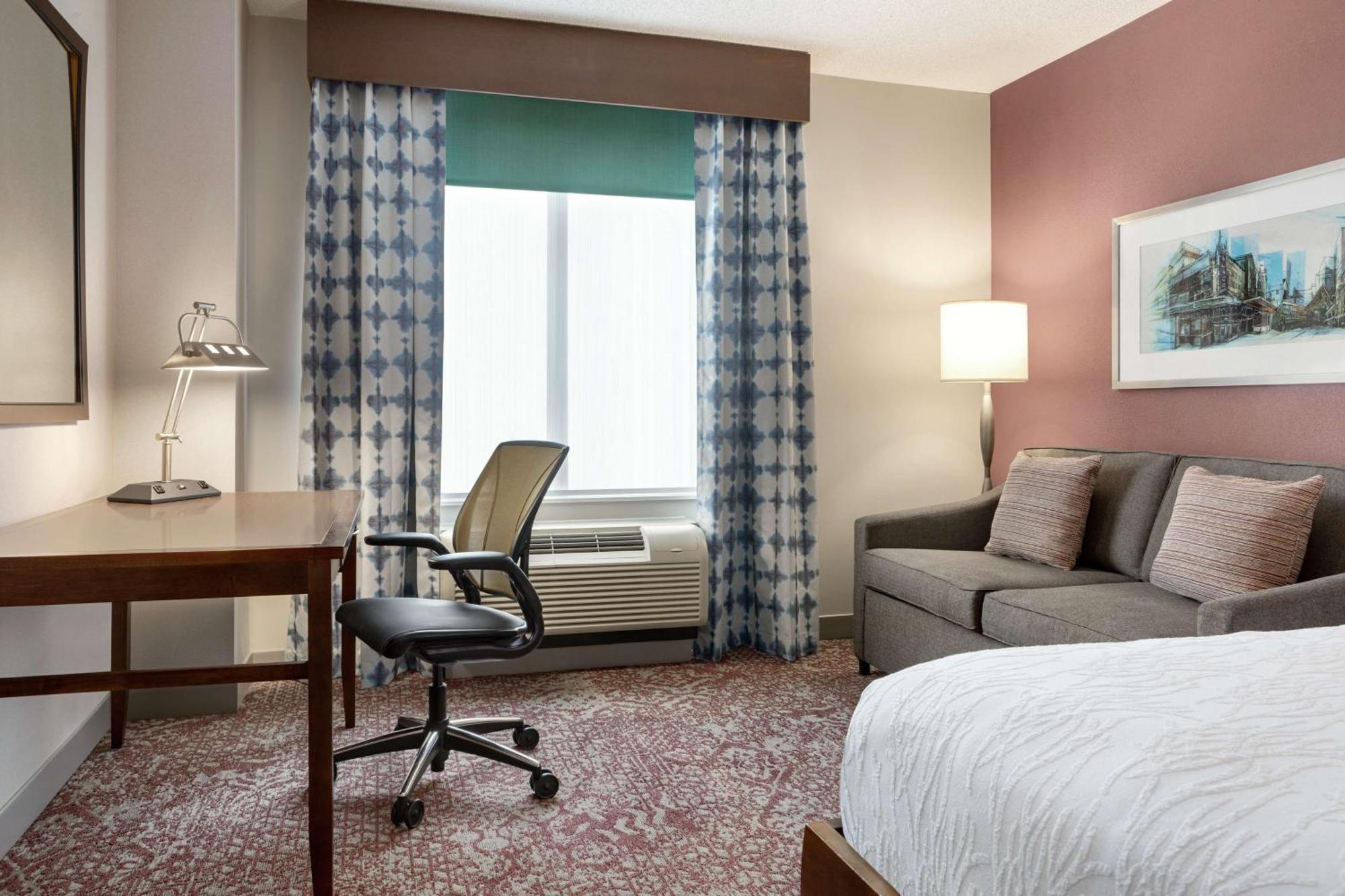 Hilton Garden Inn Louisville Downtown מראה חיצוני תמונה