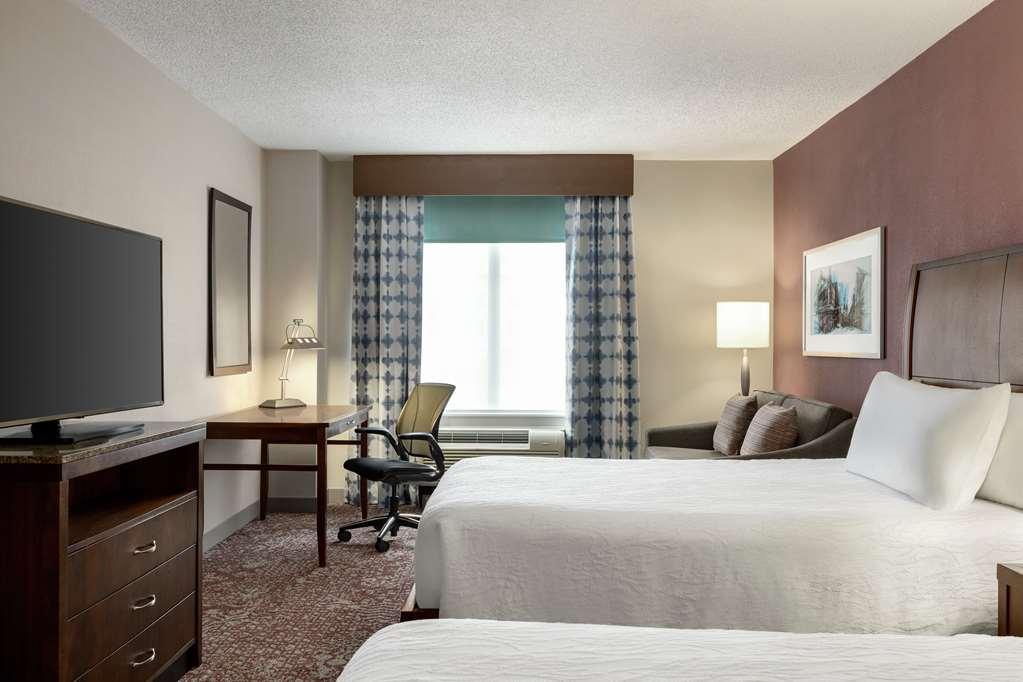 Hilton Garden Inn Louisville Downtown חדר תמונה